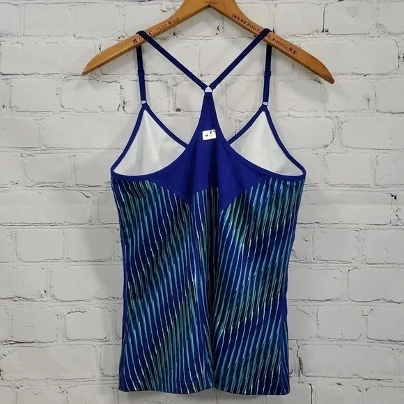 Fila Sport Performance Tank Shelf Bra Size L - Picture 7 of 13